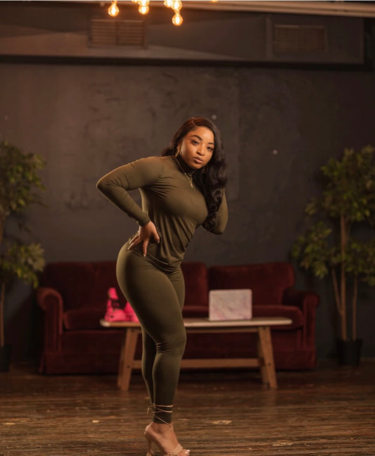 Kiss My Curves (olive)